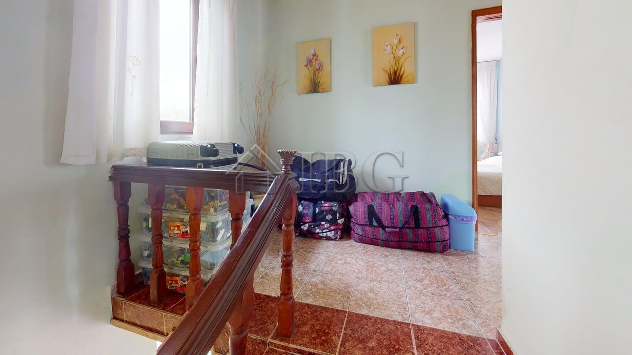 Two-Storey House in a Gated Complex in Poroy Village — photo 9 of 22