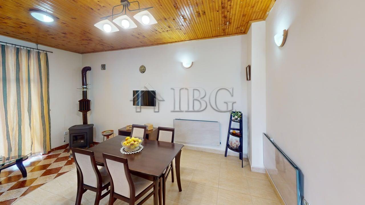Two-Storey House in a Gated Complex in Poroy Village — photo 8 of 22