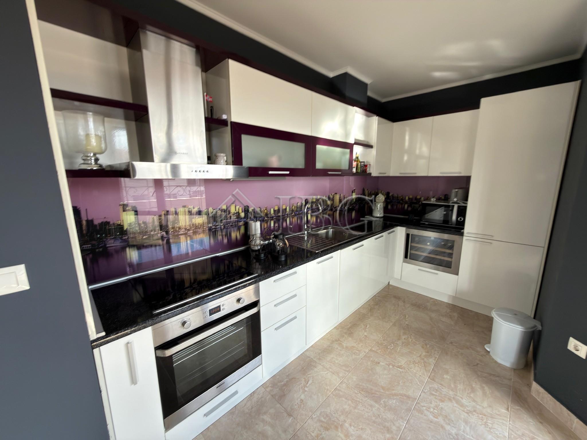 Luxury Two-Bedroom Apartment in Esteban SPA Complex, Nessebar — photo 11 of 25