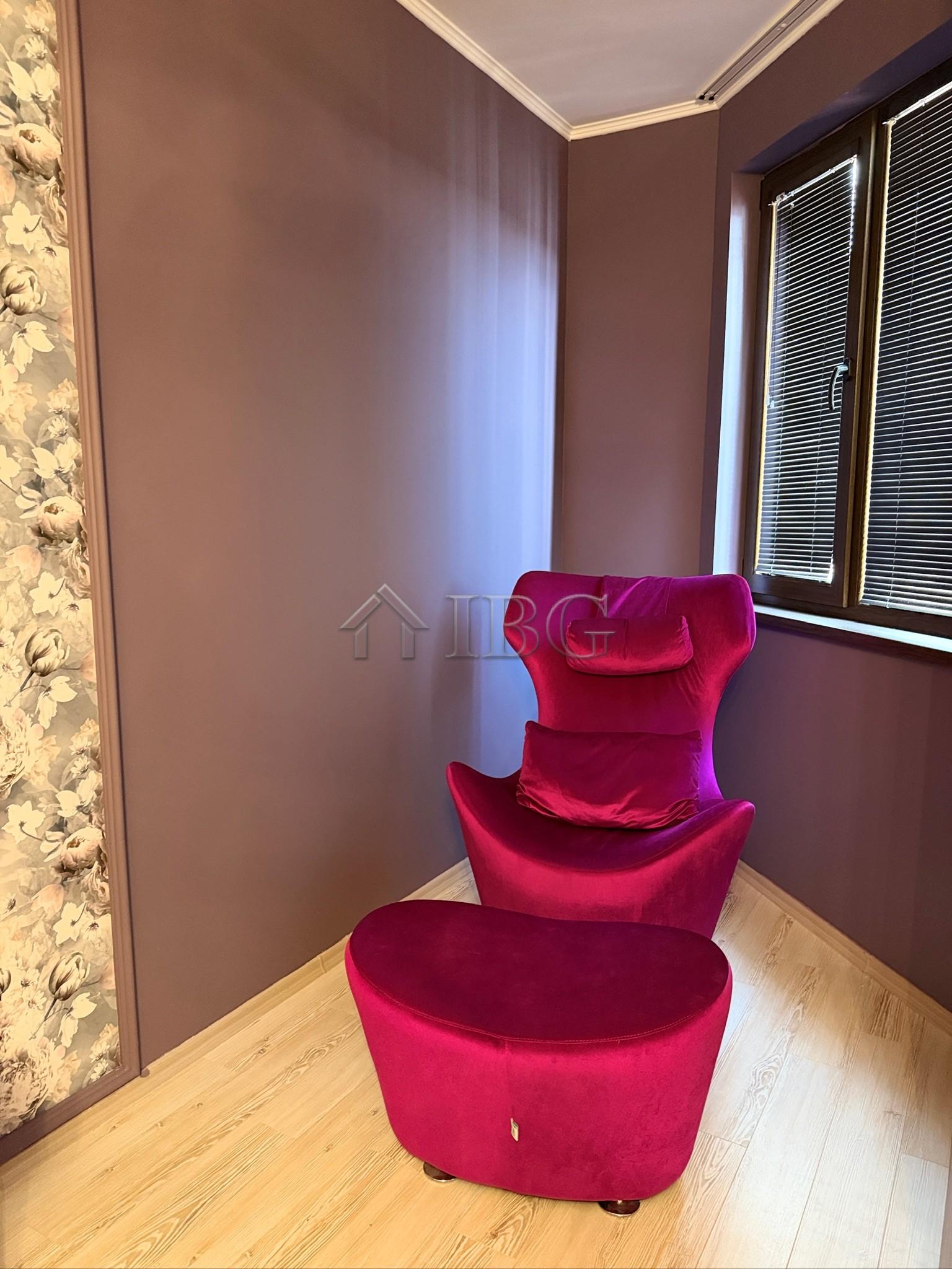 Luxury Two-Bedroom Apartment in Esteban SPA Complex, Nessebar — photo 16 of 25