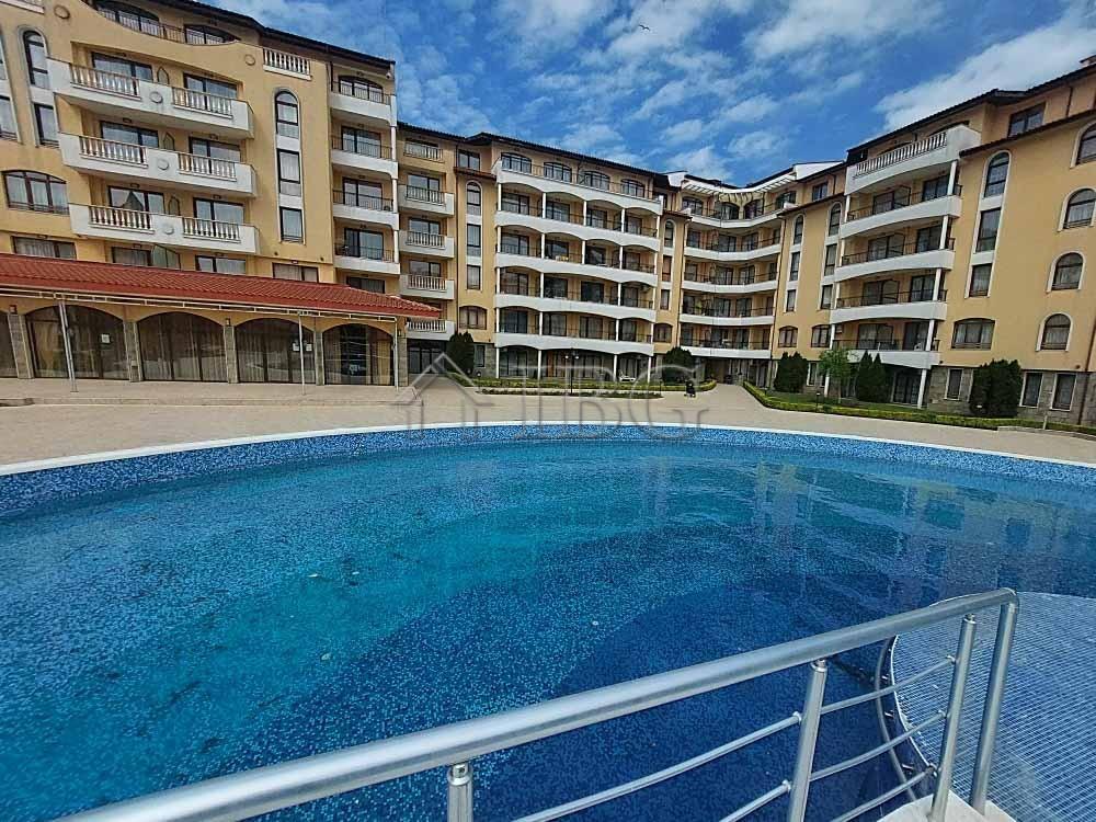 Furnished One-Bedroom Apartment in Royal Sun, Sunny Beach — Sunny Beach