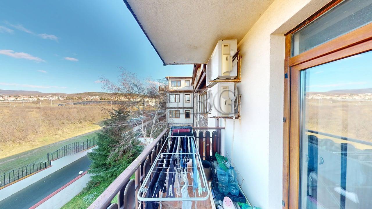Two-Bedroom Apartment for Sale in Sunny House Complex, Kosharitsa — photo 12 of 25