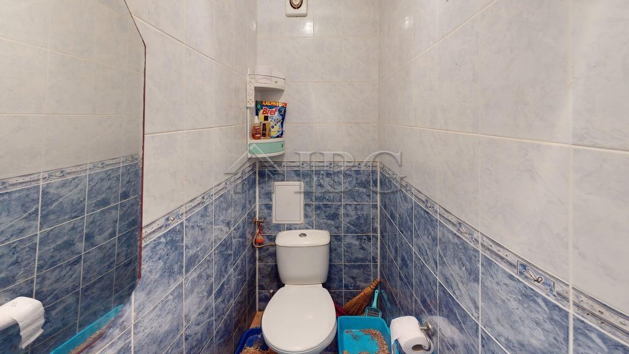 Two-Bedroom Apartment for Sale in Sunny House Complex, Kosharitsa — photo 18 of 25