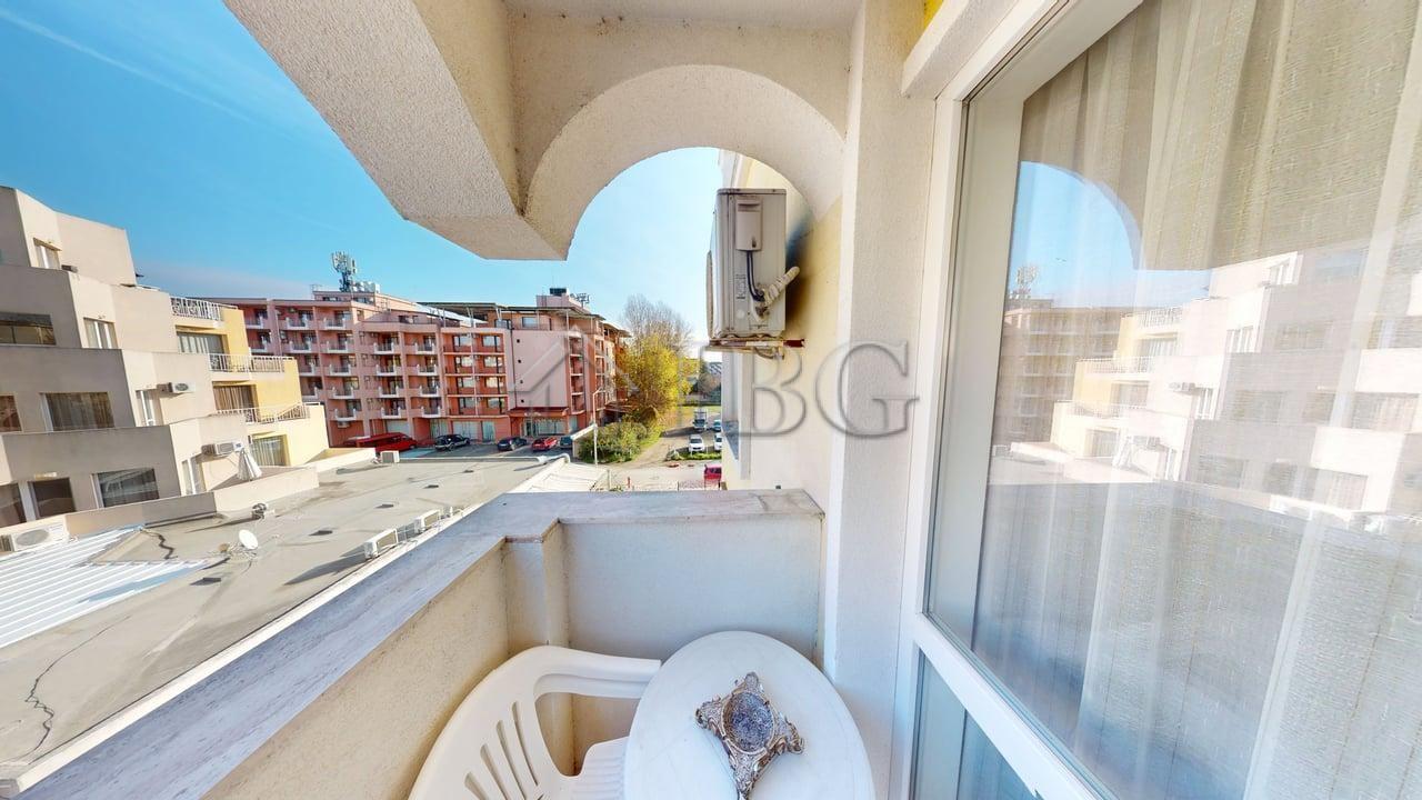 Apartment with 2 rooms Sweet Homes 3, Sunny Beach — photo 7 of 25