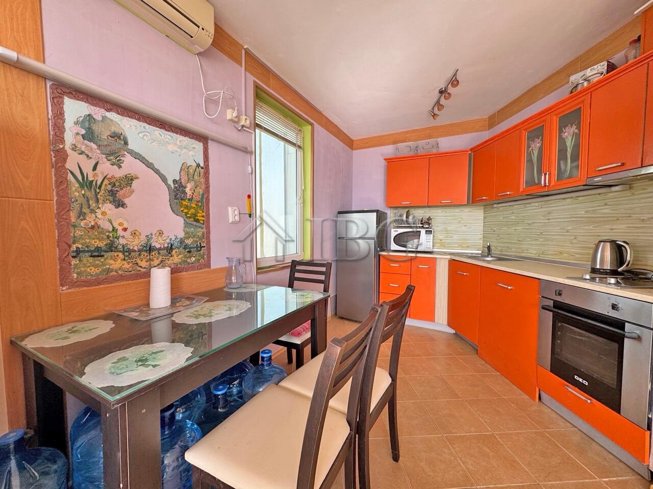 One-bedroom Apartment with Sea View in Complex Anna Maria, Kosharitsa — photo 2