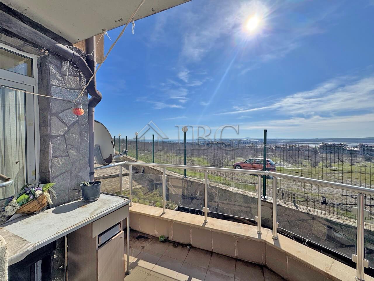 One-bedroom Apartment with Sea View in Complex Anna Maria, Kosharitsa — photo 5