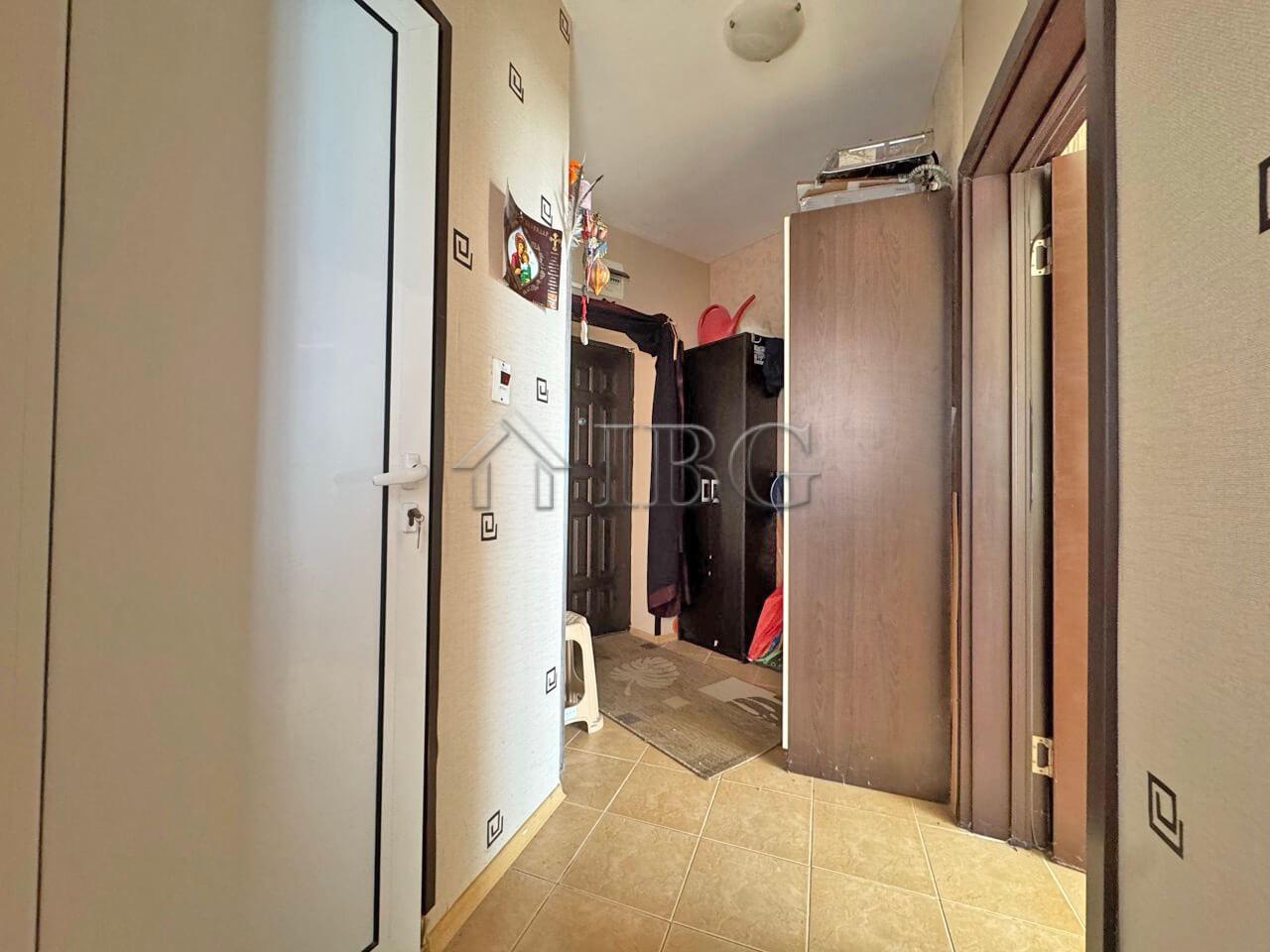 One-bedroom Apartment with Sea View in Complex Anna Maria, Kosharitsa — photo 16 of 18