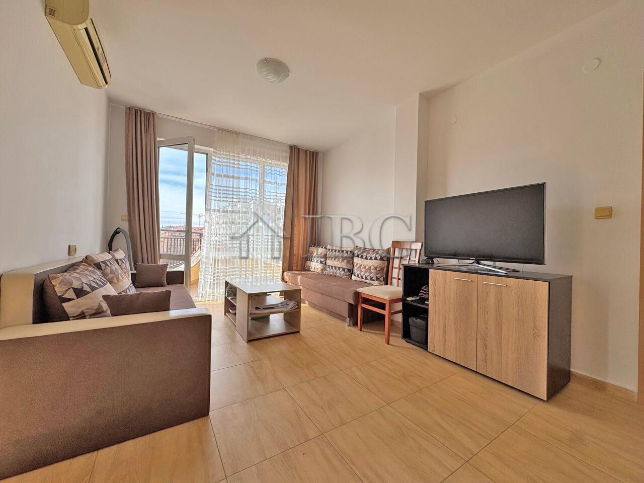 One-Bedroom Apartment in Aqua Dreams, Sveti Vlas — photo 6 of 16