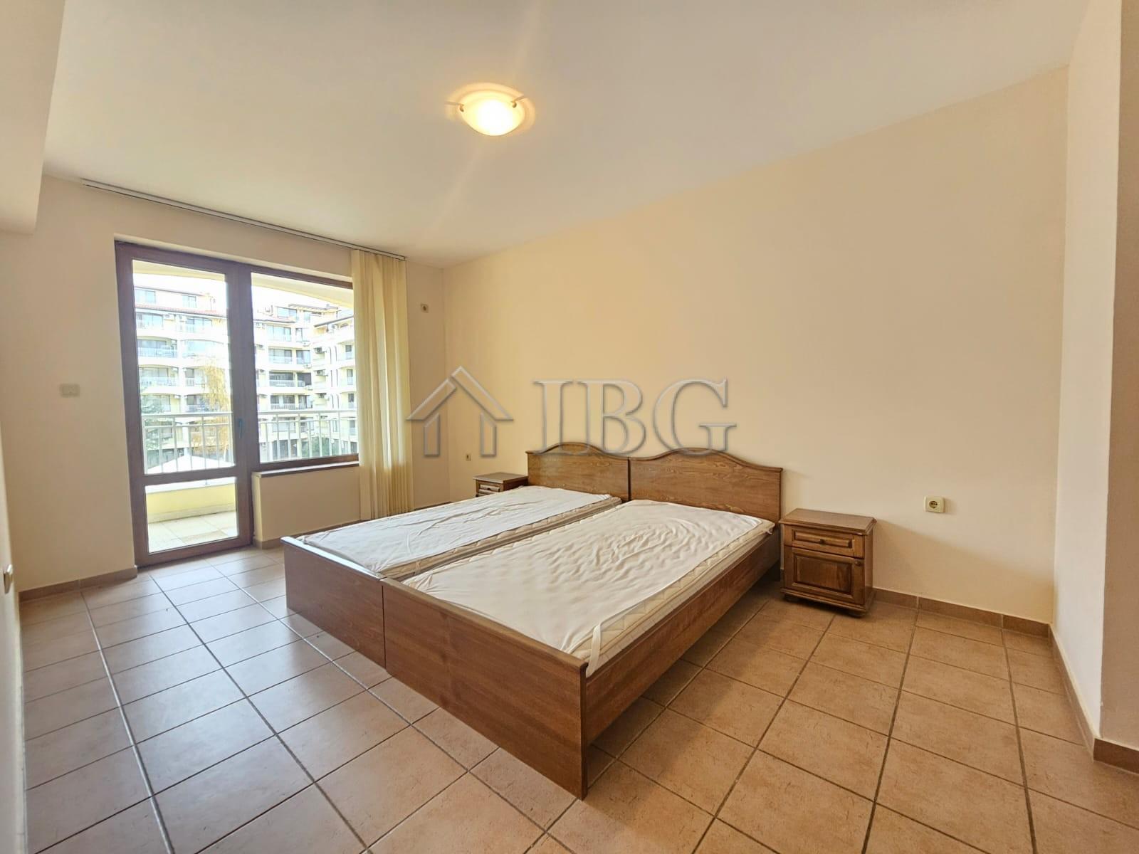 Two-Bedroom Apartment with 2 Bathrooms and Pool View Summer Dreams, Sunny Beach — photo 10 of 25