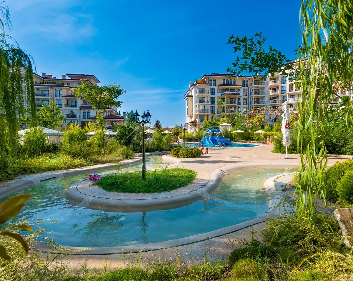 Luxury Two-Bedroom Apartment in Esteban SPA Complex, Nessebar — Nessebar