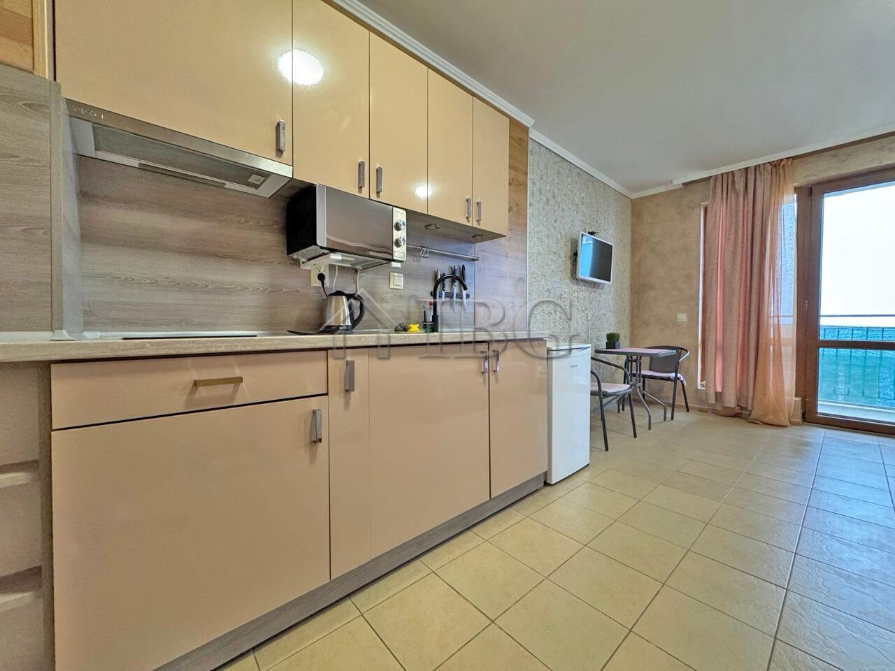 Studio Apartment in Diamond Bay, Sunny Beach — photo 4 of 13