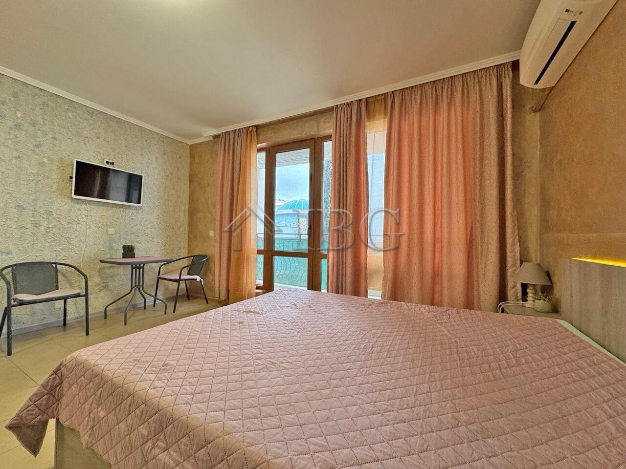 Studio Apartment in Diamond Bay, Sunny Beach — photo 8 of 13
