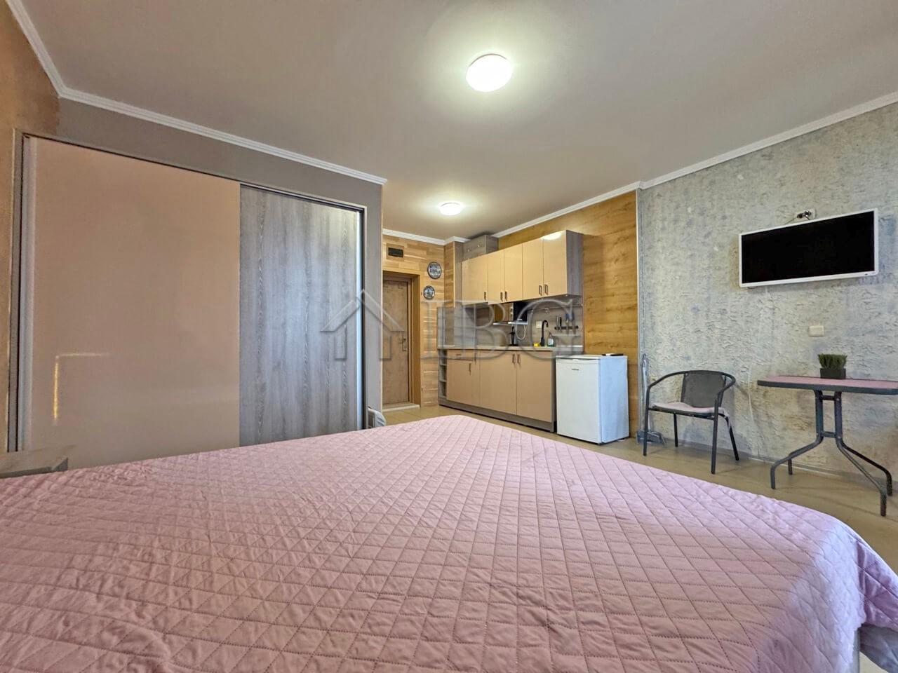 Studio Apartment in Diamond Bay, Sunny Beach — photo 7 of 13