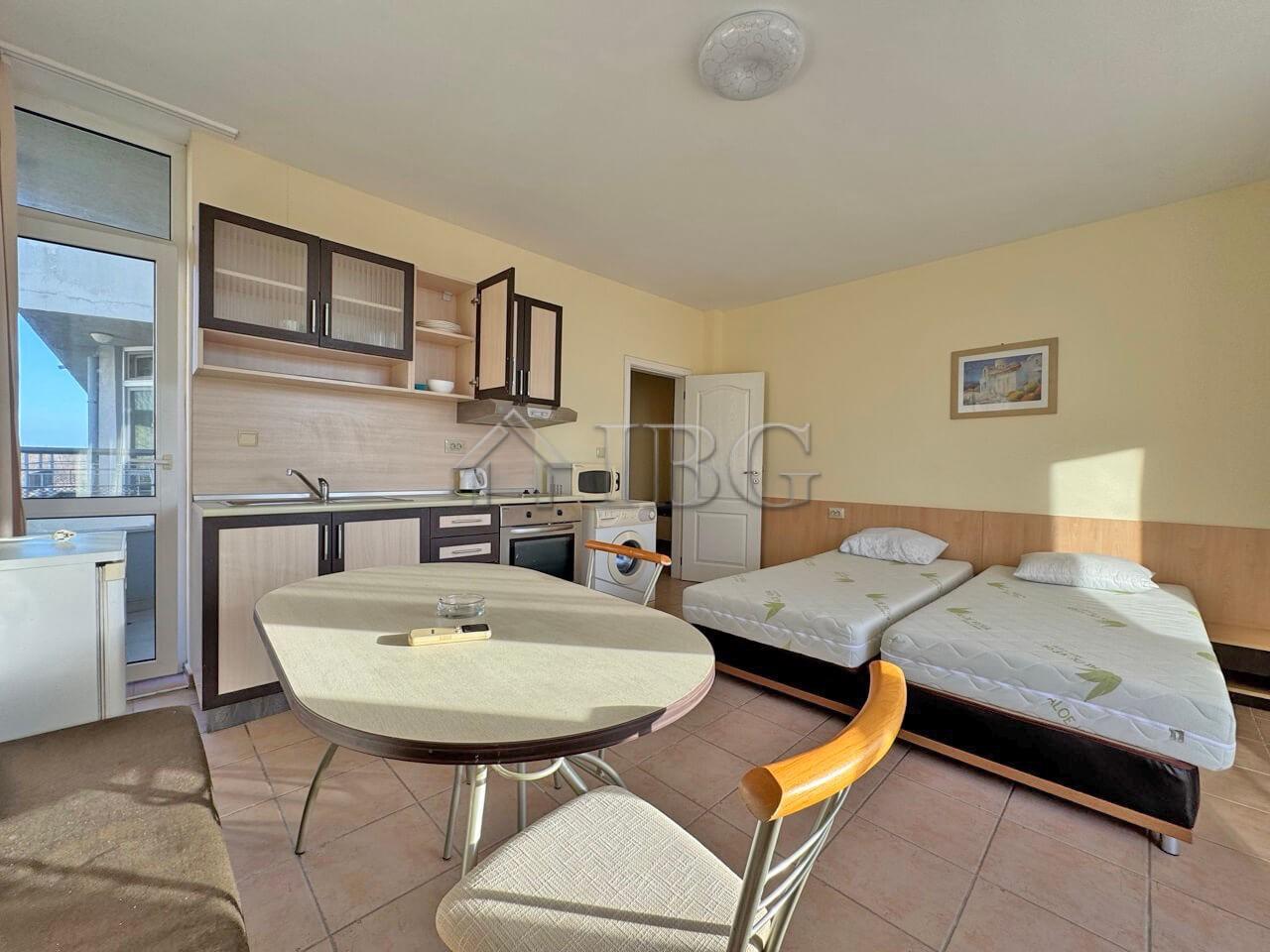 1-Bedroom Apartment for Sale Apart Hotel Favorit, Sunny Beach — photo 7 of 20