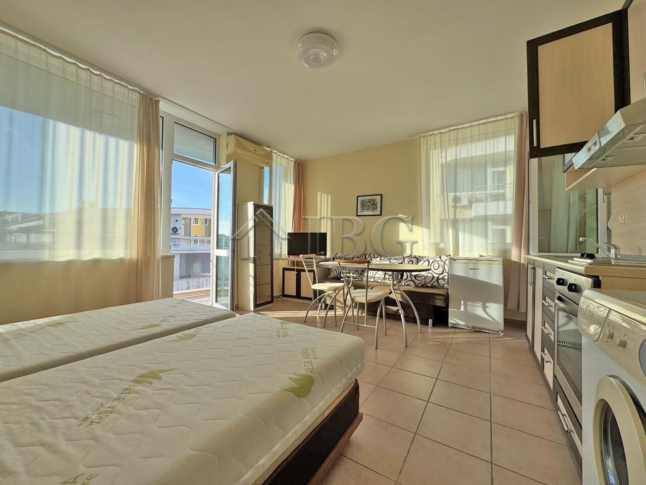 1-Bedroom Apartment for Sale Apart Hotel Favorit, Sunny Beach — photo 10 of 20
