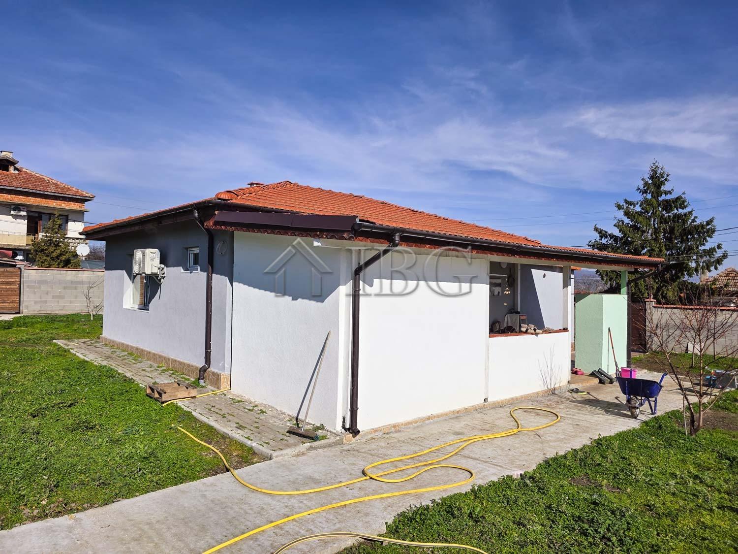 Detached House with 800 sq.m. Garden Only 7 km from Sunny Beach — photo 16 of 16