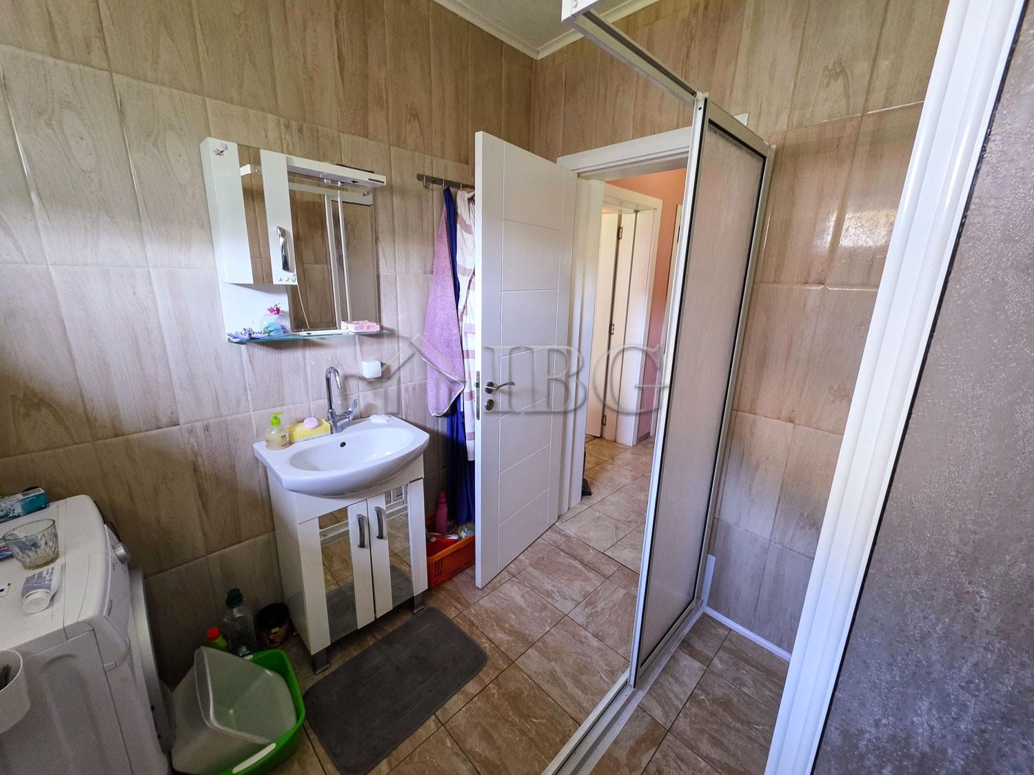 Detached House with 800 sq.m. Garden Only 7 km from Sunny Beach — photo 9 of 16