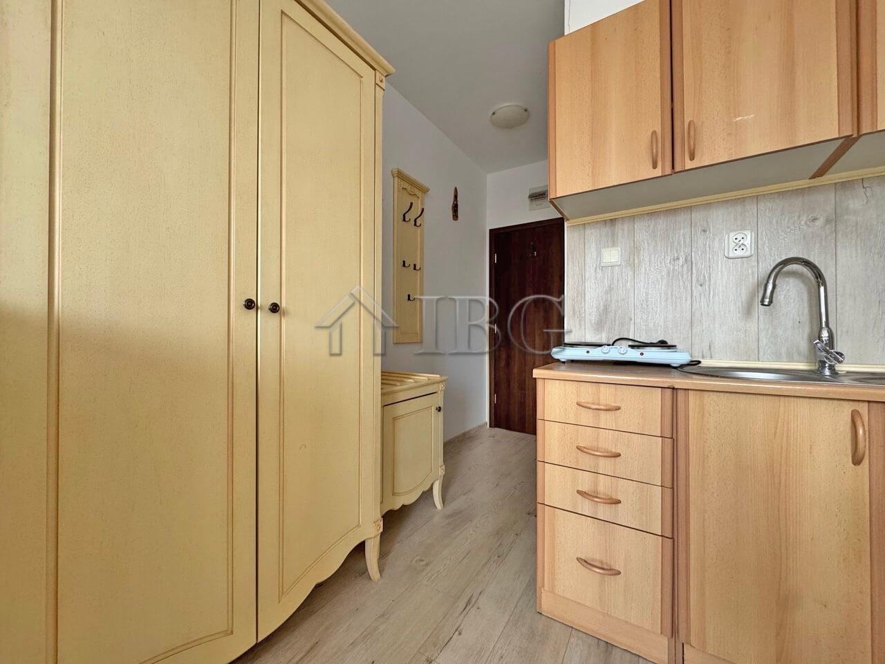 Furnished Studio without Balcony Sunny Day 6, Sunny Beach — photo 9 of 13