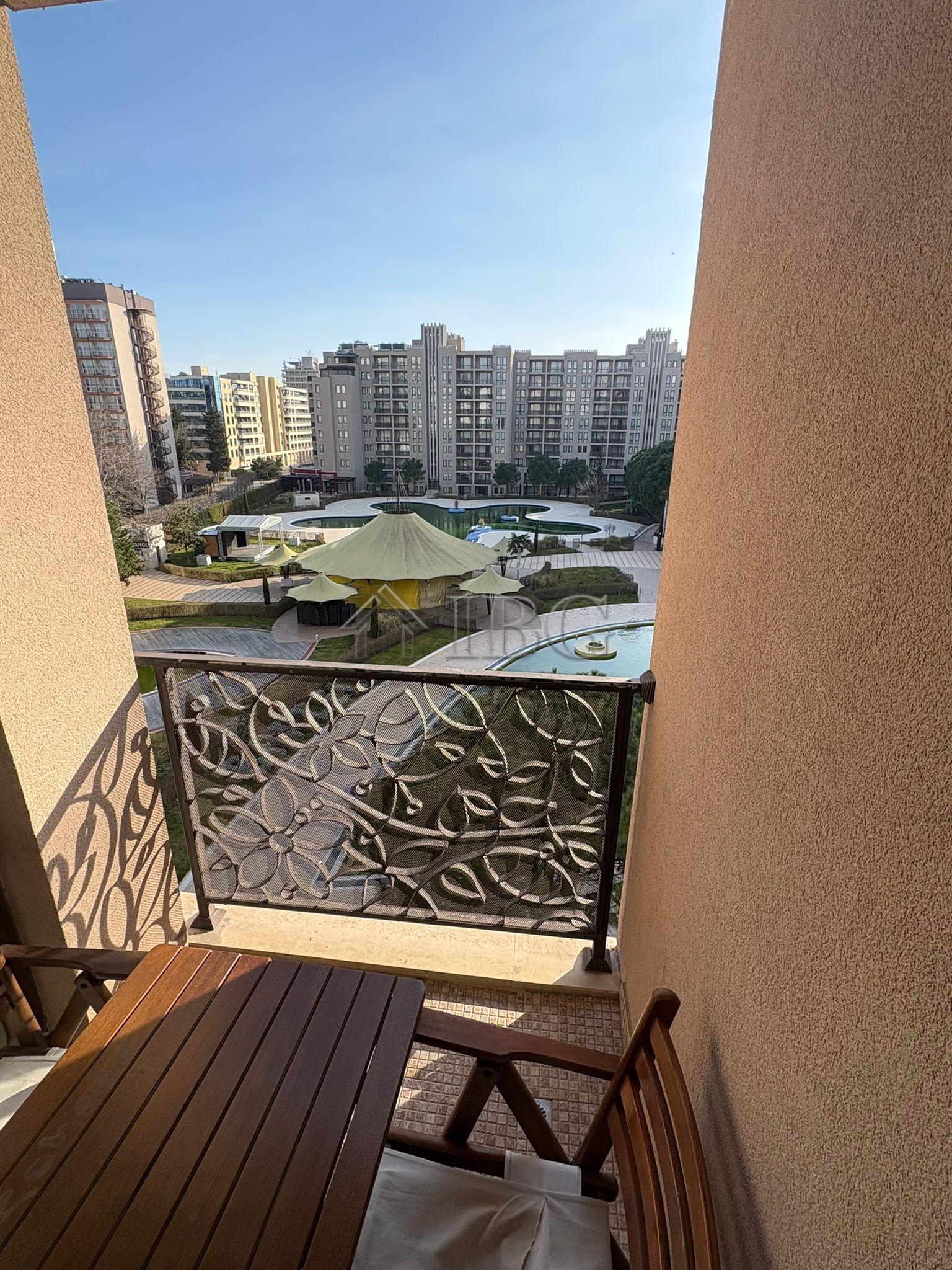 Spacious Studio with Pool View Royal Beach Barcelo, Sunny Beach — photo 5 of 25