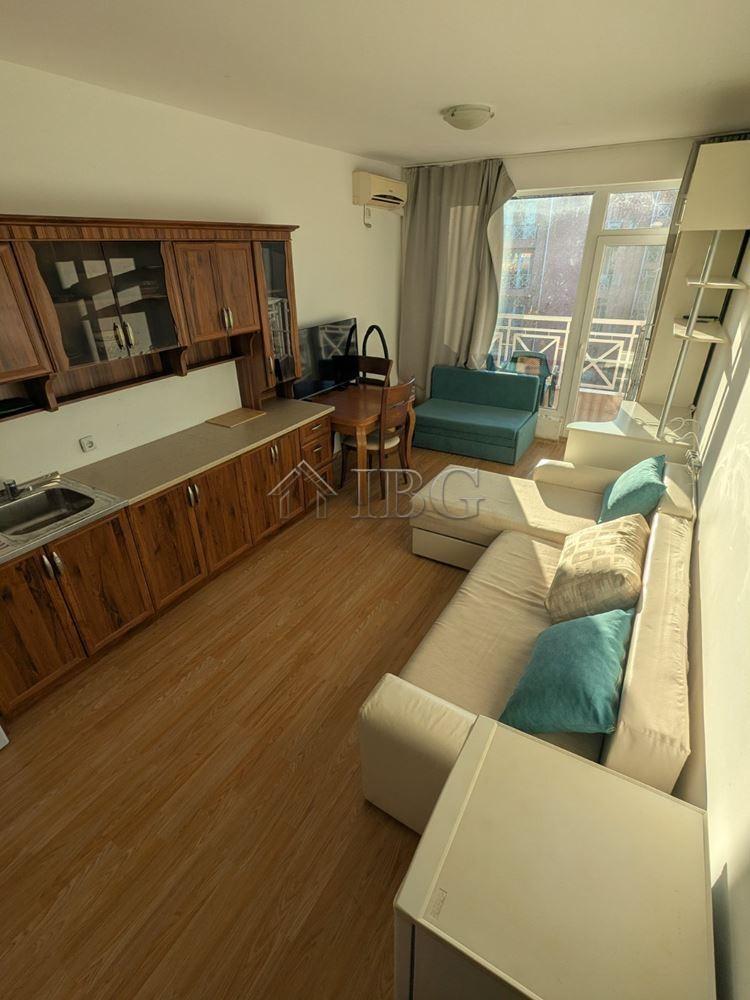 Furnished Studio with Balcony Sunny Beach — photo 11 of 19