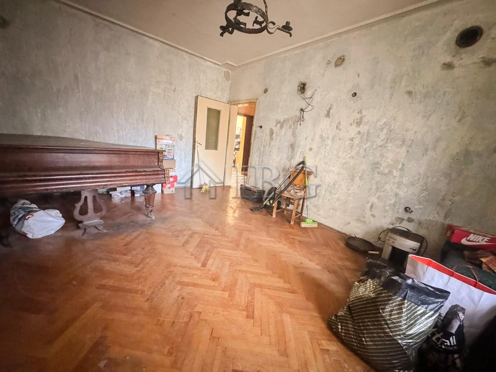 2-Bedroom Apartment in the Heart of Ruse - Excellent Location near Svoboda Square — photo 4