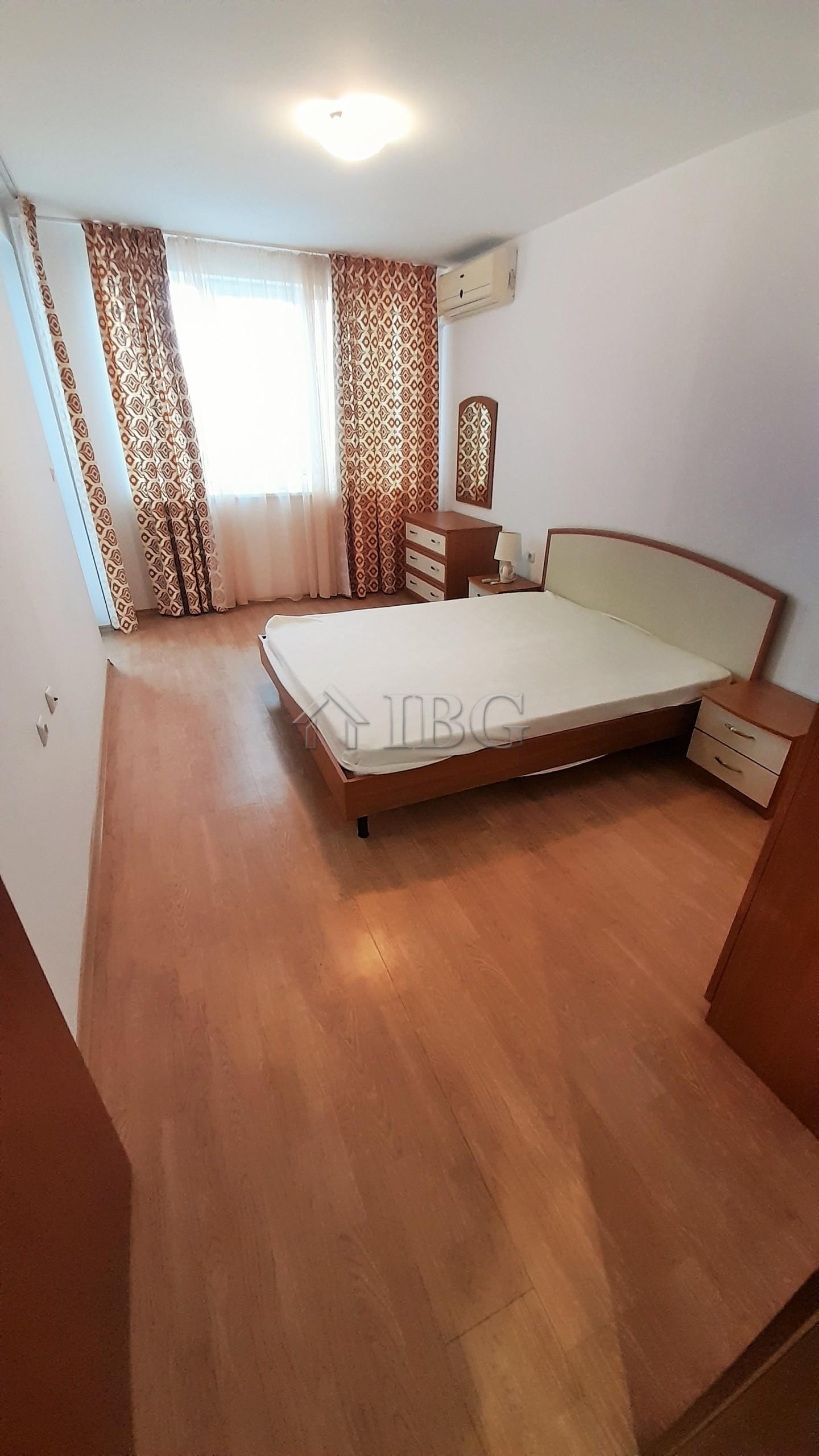 1st line - One Bedroom apartment with Pool and Sea Views, Riviera Fort Beach, Ravda — photo 9 of 21