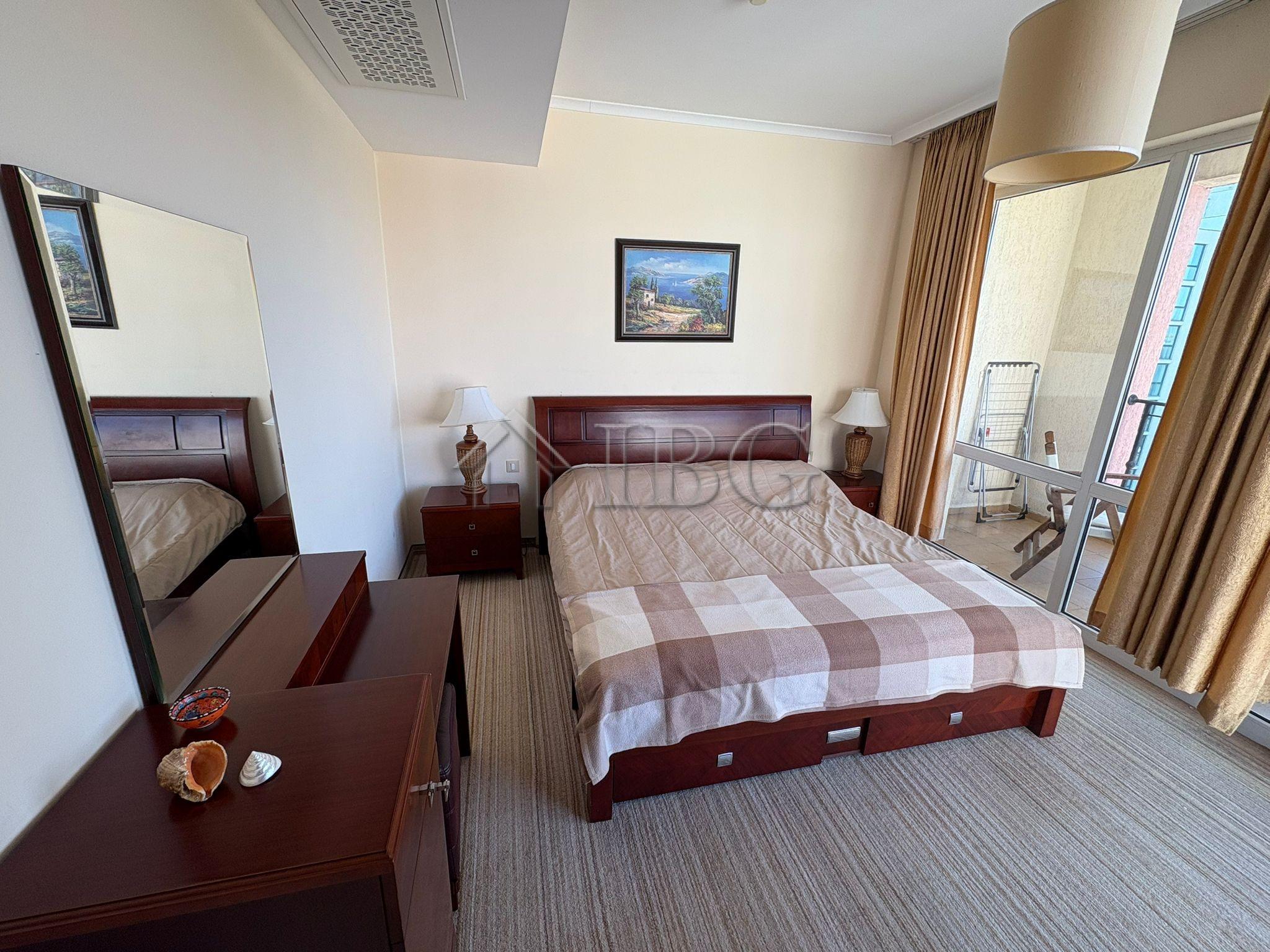 1-Bedroom Apartment for Sale Majestic Beach Resort, Sunny Beach — photo 20 of 25