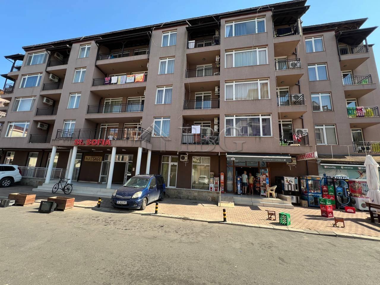 Spacious 1-Bedroom Apartment with Pool View St. Sofia, Sunny Beach 500 m to the Beach — photo 14 of 14