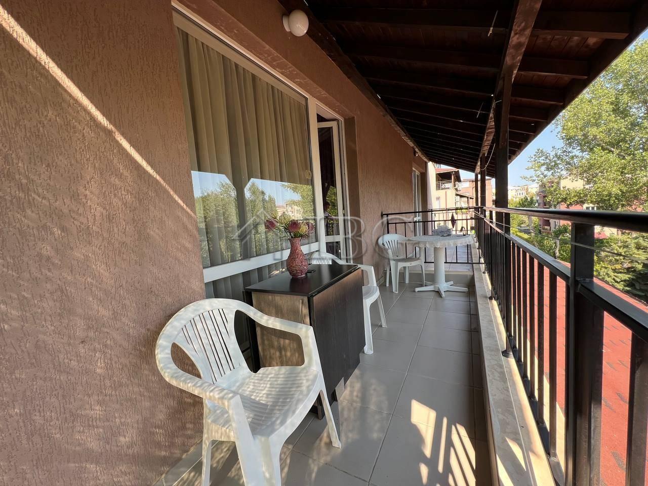 Spacious 1-Bedroom Apartment with Pool View St. Sofia, Sunny Beach 500 m to the Beach — photo 6 of 14
