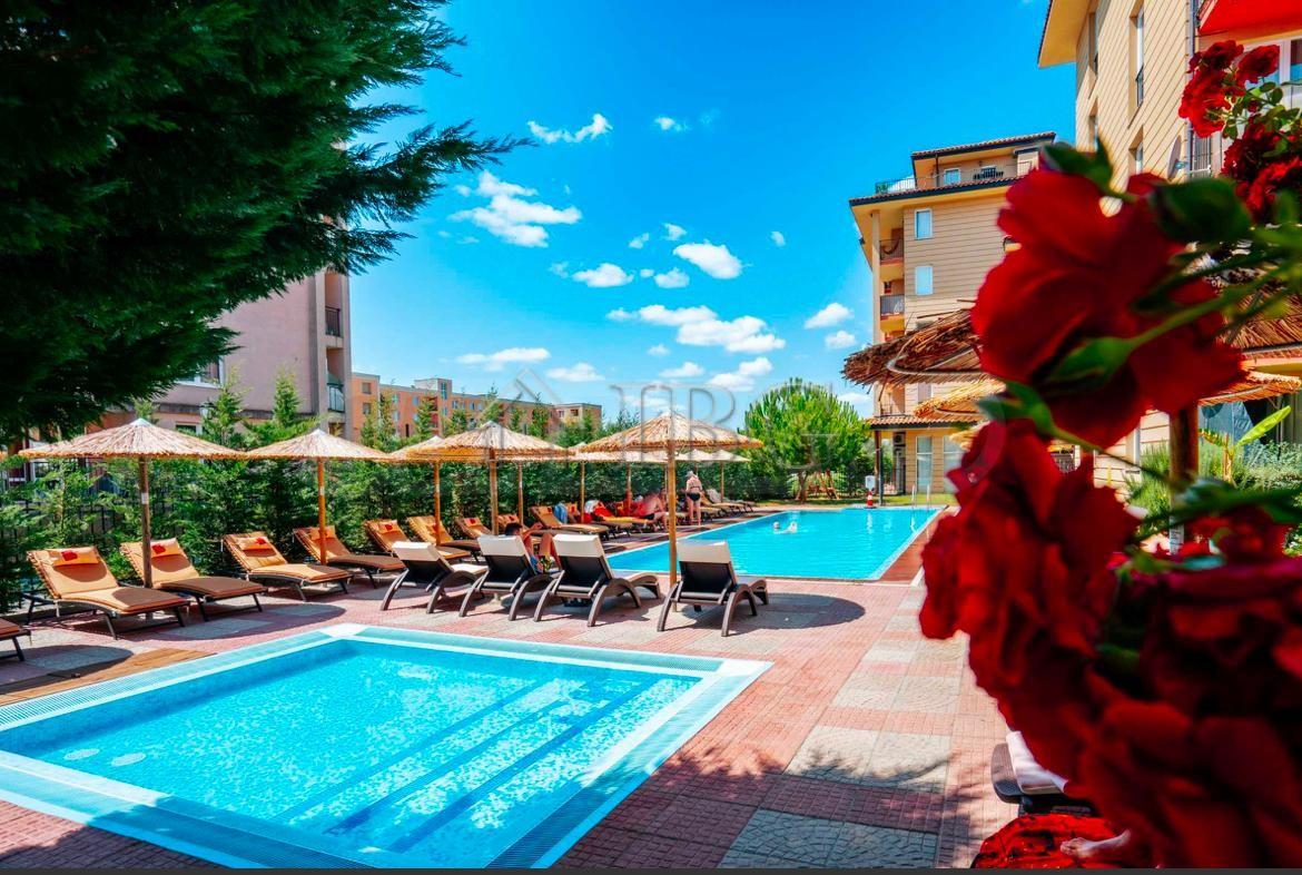 Excellent 43 sq. m. studio with Balcony in Sunny View Central, Sunny Beach — photo 16 of 16