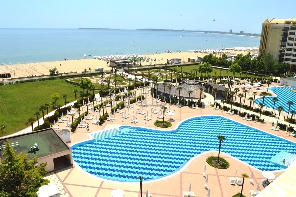 1-Bedroom Apartment for Sale Majestic Beach Resort, Sunny Beach — Sunny Beach