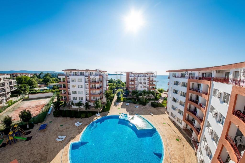 1st line - One Bedroom apartment with Pool and Sea Views, Riviera Fort Beach, Ravda — photo 21 of 21