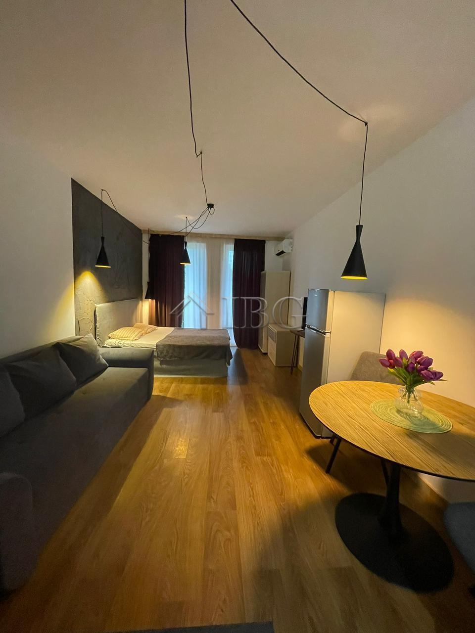 Excellent 43 sq. m. studio with Balcony in Sunny View Central, Sunny Beach — main photo