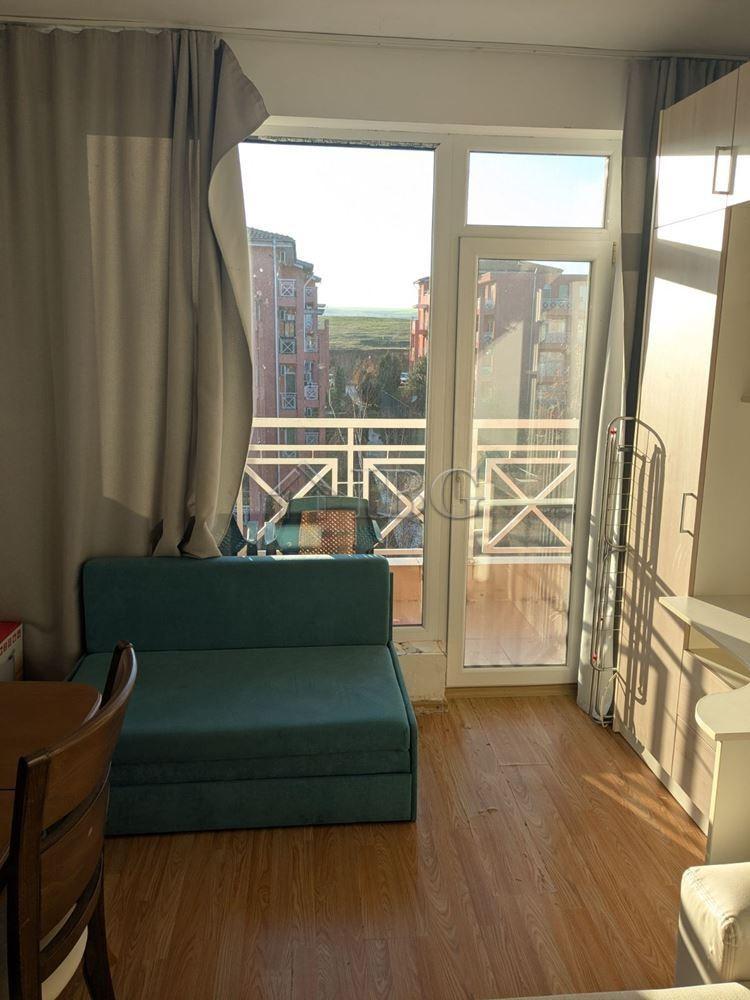 Furnished Studio with Balcony Sunny Beach — photo 5