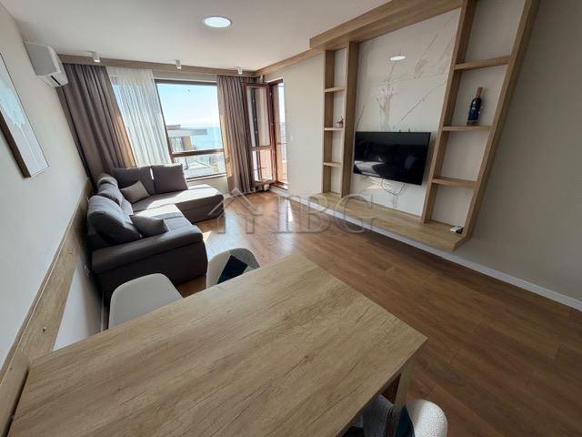 Luxury 1-Bedroom Apartment with Panoramic Sea View Sarafovo — photo 6 of 22