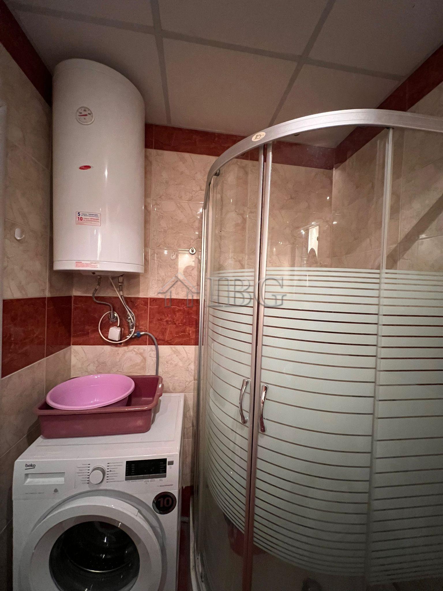 Spacious 2-Bedroom Apartment Marina View Fort Beach, Sveti Vlas — photo 14 of 25
