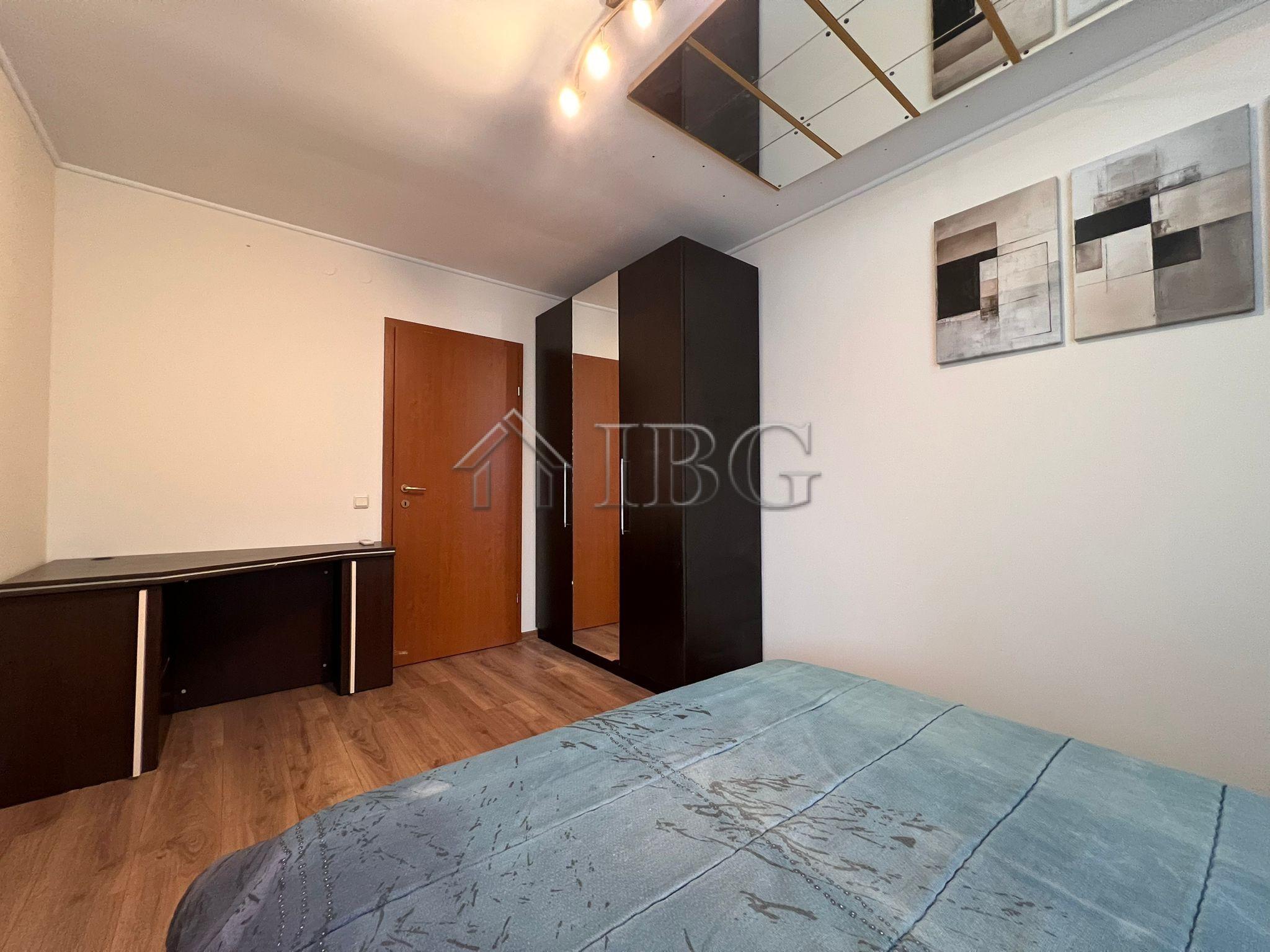 Spacious 2-Bedroom Apartment Marina View Fort Beach, Sveti Vlas — photo 9 of 25