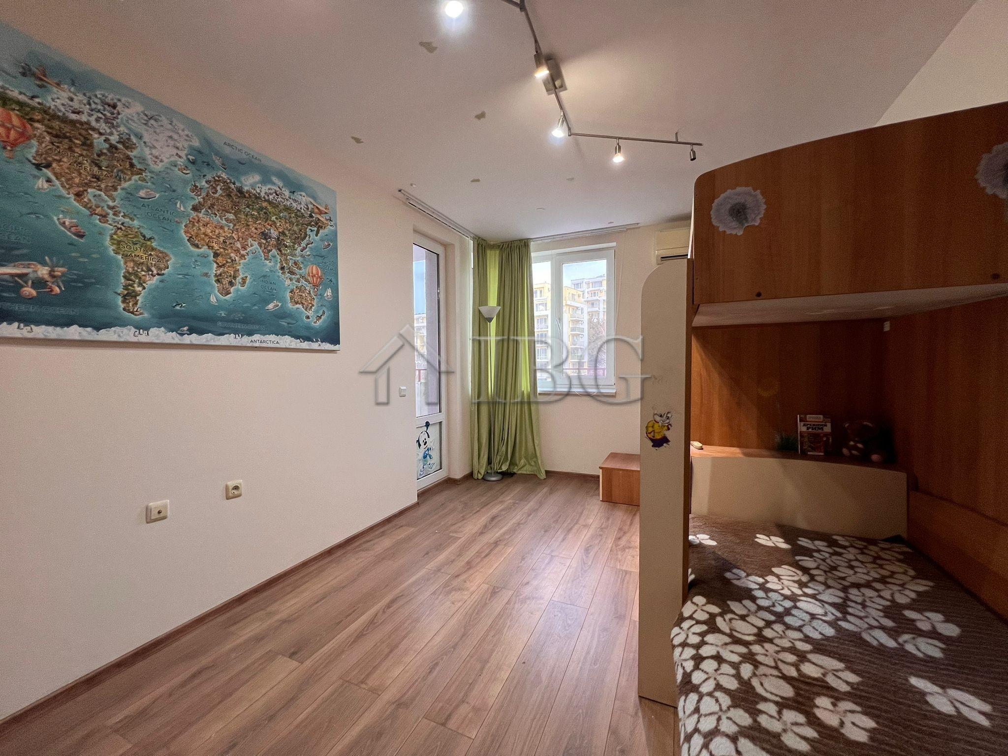 Spacious 2-Bedroom Apartment Marina View Fort Beach, Sveti Vlas — photo 11 of 25