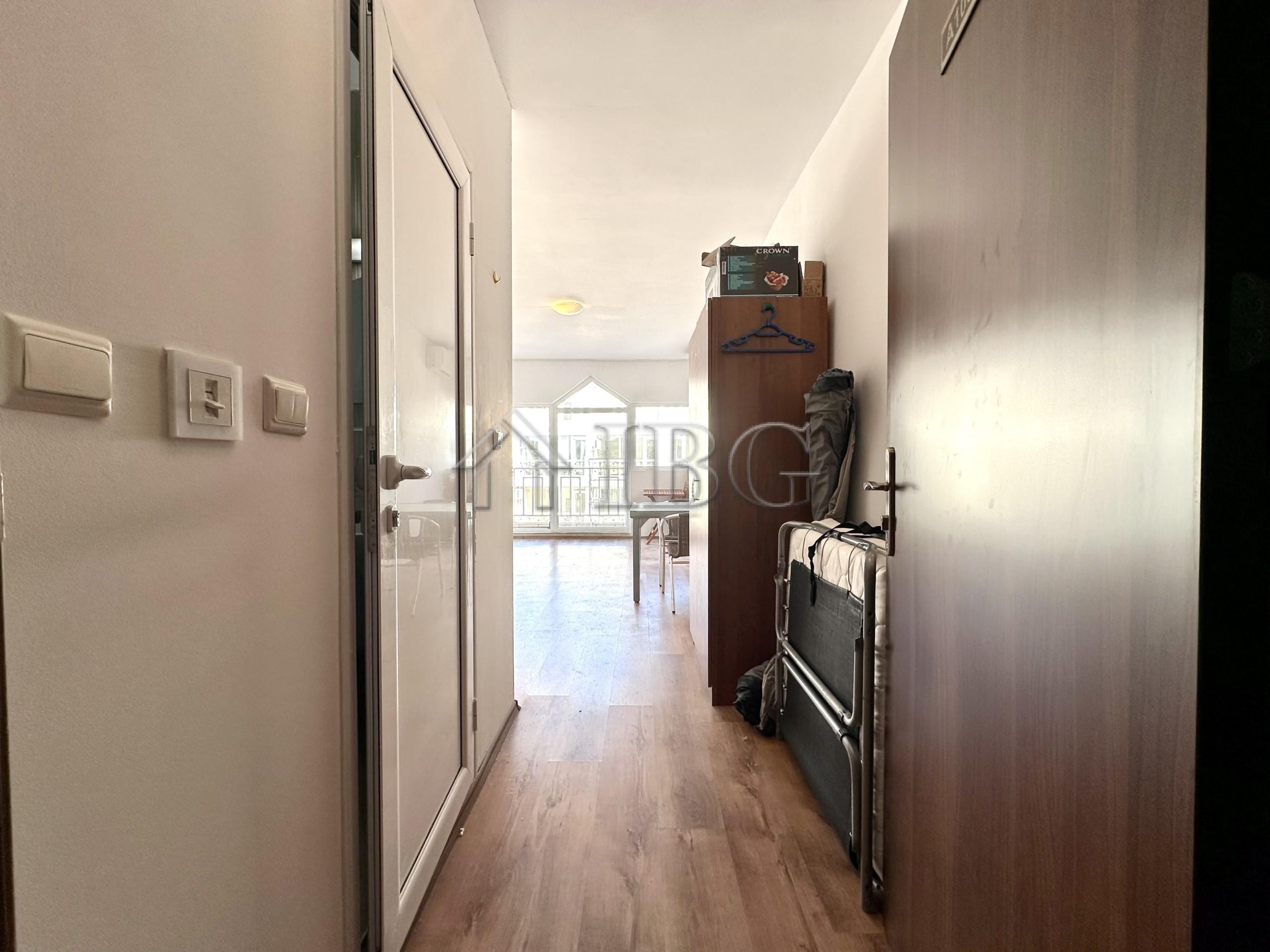Studio with Balcony Gerber 4, Sunny Beach — photo 10 of 13