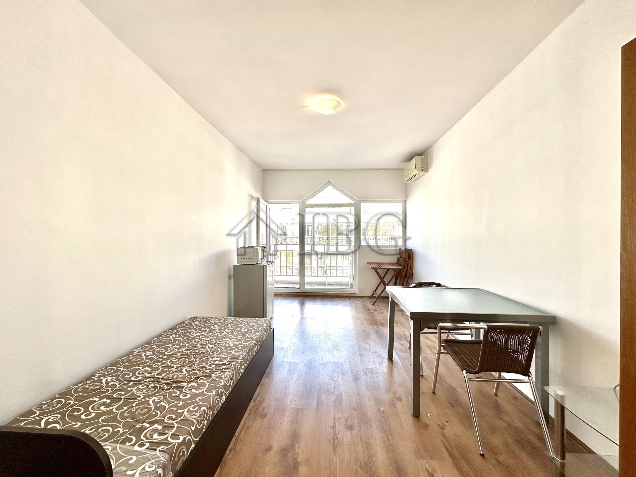 Studio with Balcony Gerber 4, Sunny Beach — photo 12 of 13