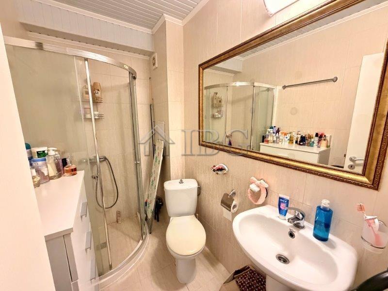 Bright studio with balcony in Melia Resort 6, Nessebar, 5 min to the beach — photo 15 of 16