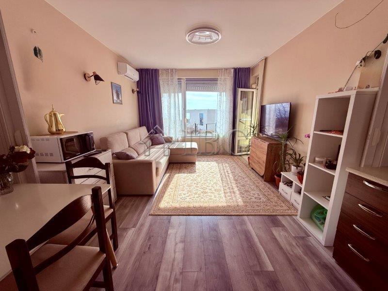 Sea View One-Bedroom Apartment in Orange 3, Sveti Vlas — photo 10 of 25