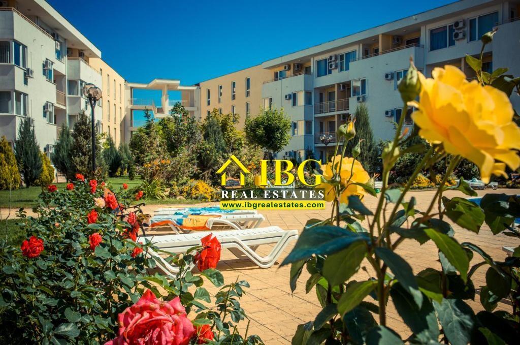 Furnished 1-Bedroom Apartment in Nessebar Fort Club, Sunny Beach — Sunny Beach