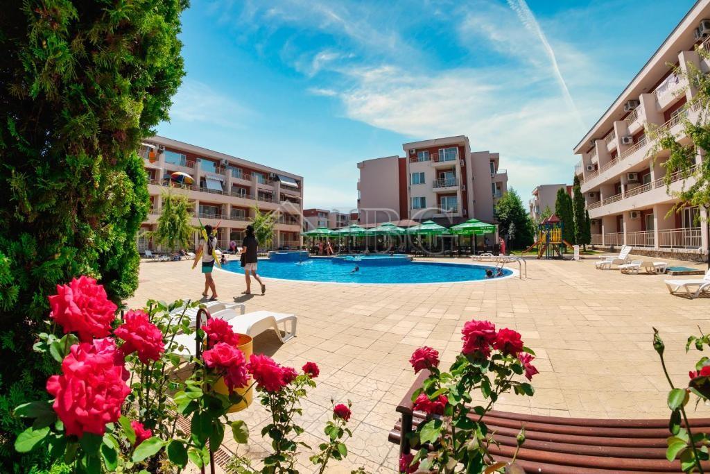 Furnished 1-Bedroom Apartment in Nessebar Fort Club, Sunny Beach — photo 18 of 20