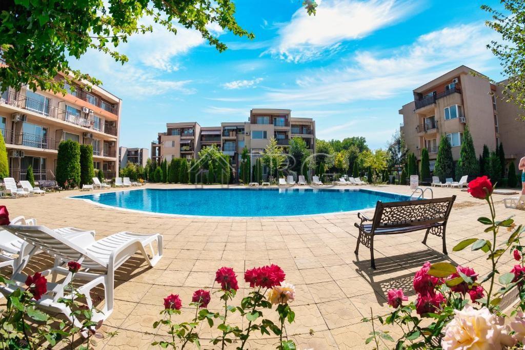 Furnished 1-Bedroom Apartment in Nessebar Fort Club, Sunny Beach — photo 2