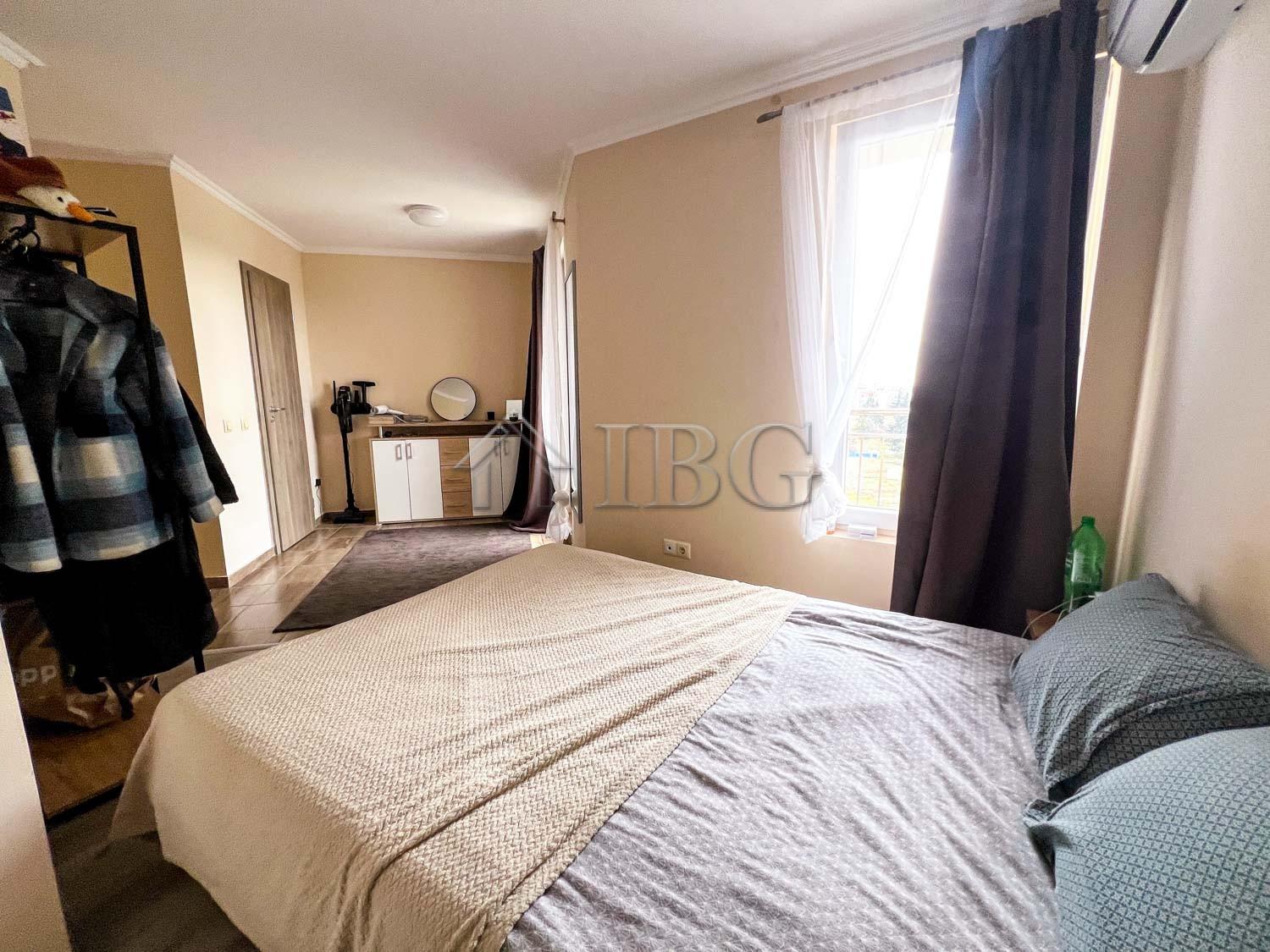 Duplex 1-Bedroom Apartment with Pool View VIP Vision, Sunny Beach — photo 17 of 25