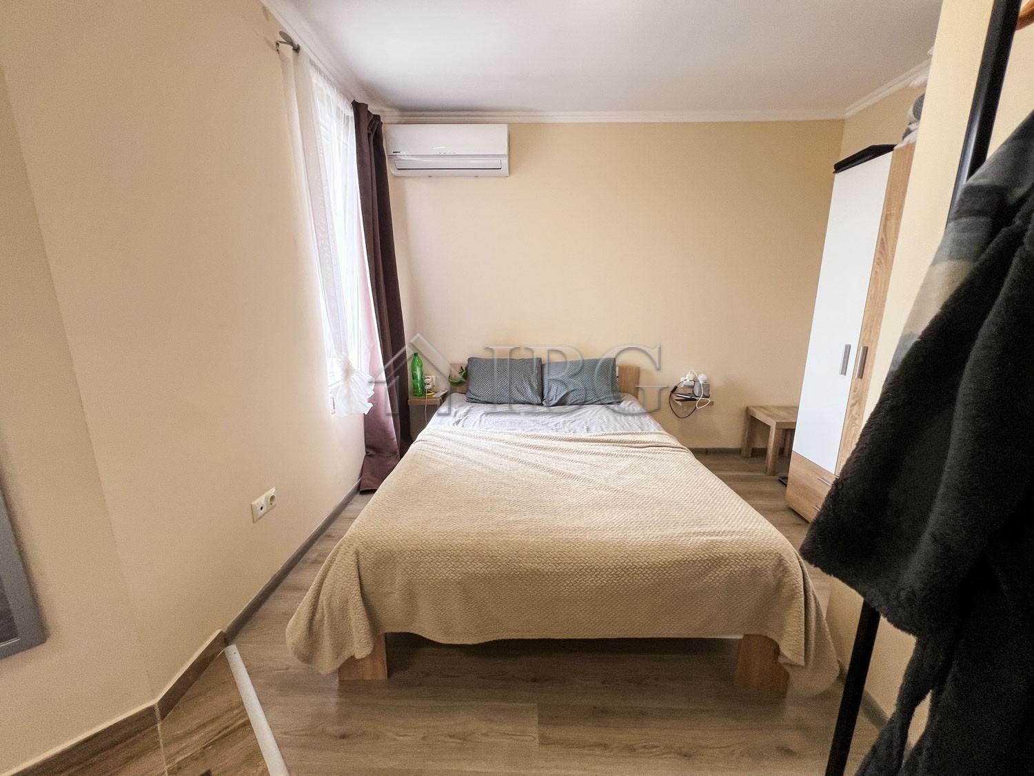 Duplex 1-Bedroom Apartment with Pool View VIP Vision, Sunny Beach — photo 20 of 25