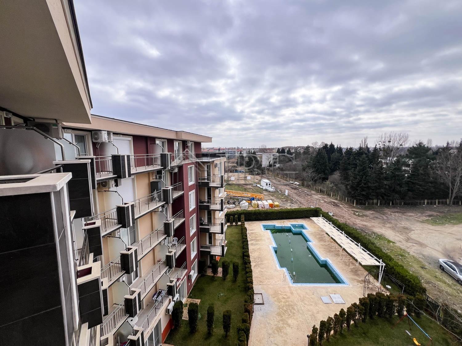 Duplex 1-Bedroom Apartment with Pool View VIP Vision, Sunny Beach — main photo