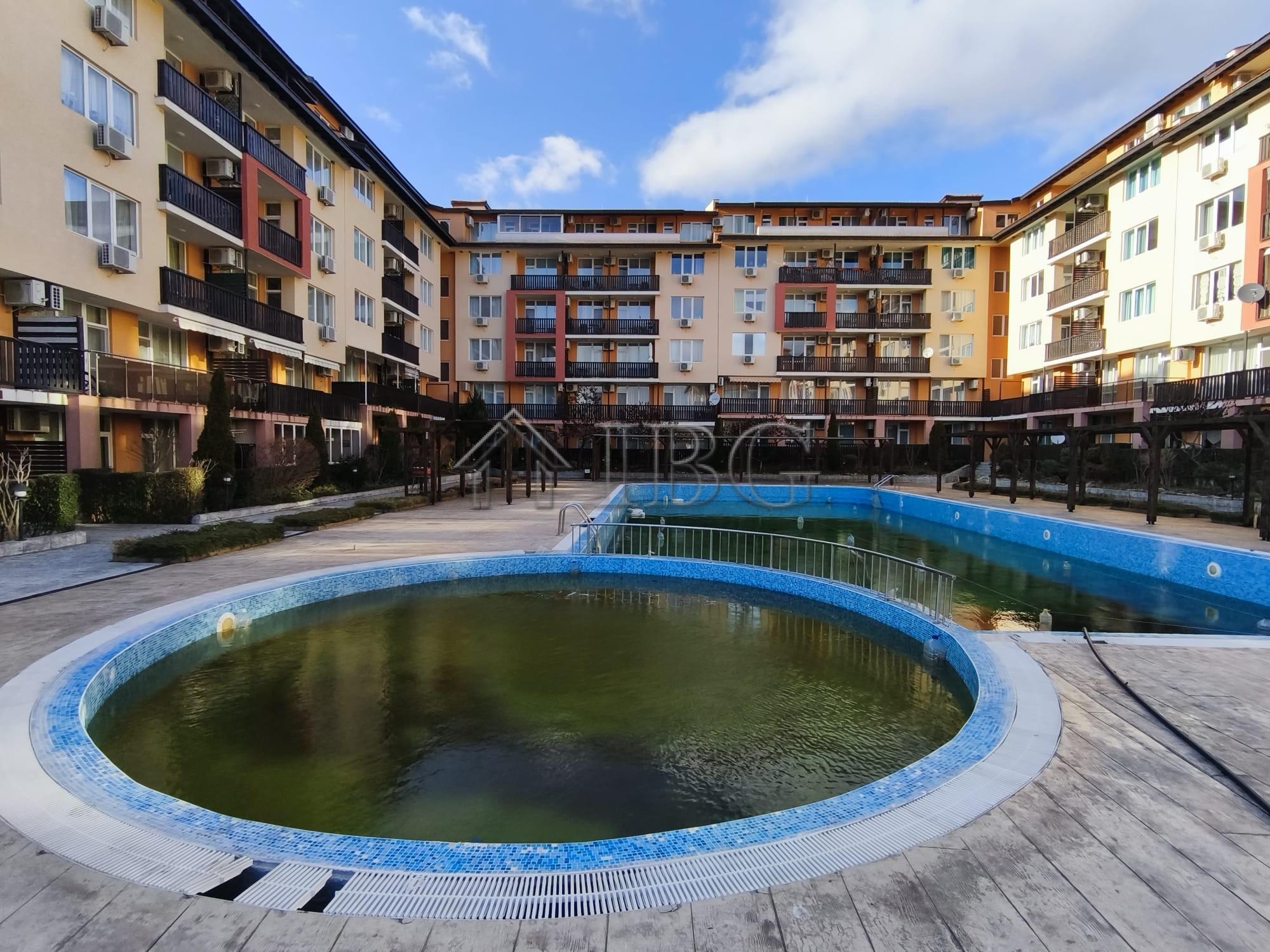 Priced to sell! Apartment with one Bedroom in Chateau Aheloy 2, Aheloy — main photo