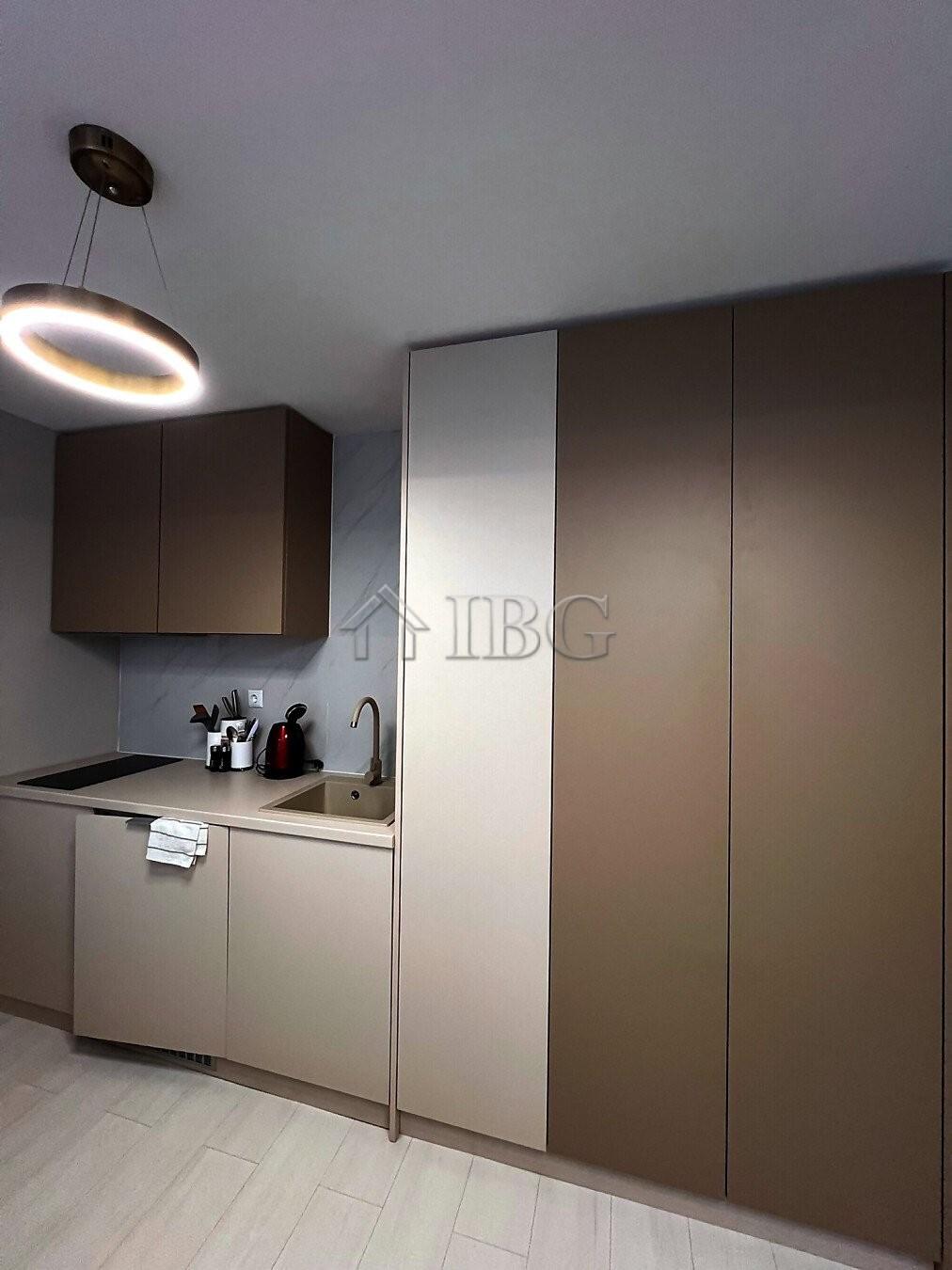 Spacious modern furnished studio with balcony in a New Complex J'adore Secret Garden, Sunny Beach — photo 6 of 20
